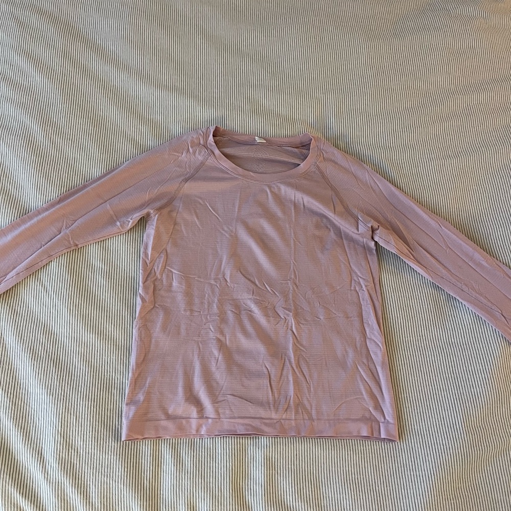 Lululemon Swiftly Tech Long Sleeve Waist Length Size 8